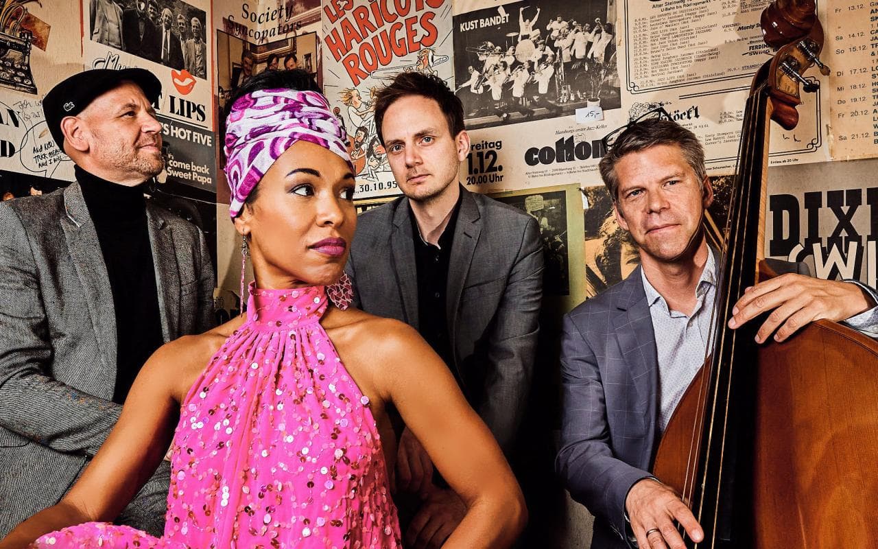 Myra Maud sings Nina Simone